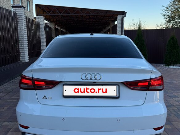 2019 Audi A3 III (8V) Рестайлинг, белый, 2550000 рублей - вид 6