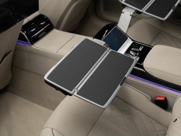 2025 Audi A8 Horch IV (D5) Рестайлинг, чёрный, 26500000 рублей - вид 27