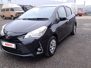 2018 Toyota Vitz III (XP130) Рестайлинг, чёрный, 1025000 рублей, вид 2