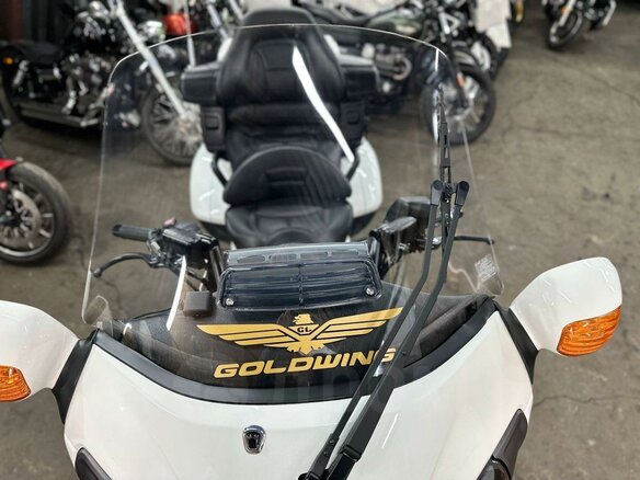 2011 Honda GL 1800 Gold Wing, белый, 1550000 рублей - вид 39