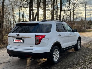 2013 Ford Explorer V, белый, 1550000 рублей, вид 5