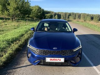 2021 Kia K5 III, синий, 2450000 рублей, вид 2