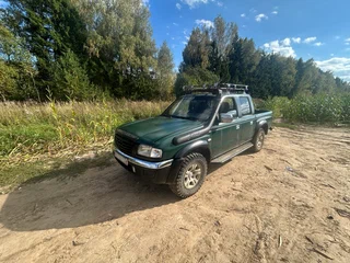 2005 Mazda B-series V, зелёный, 550000 рублей, вид 1