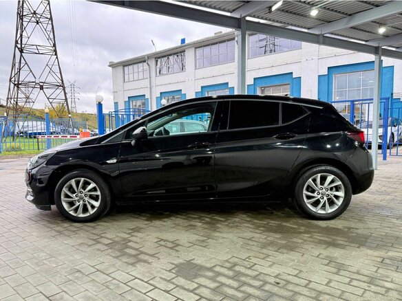 2020 Opel Astra K Рестайлинг, чёрный, 1399000 рублей - вид 1