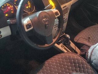 2008 Opel Astra H Рестайлинг, белый, 500000 рублей, вид 5