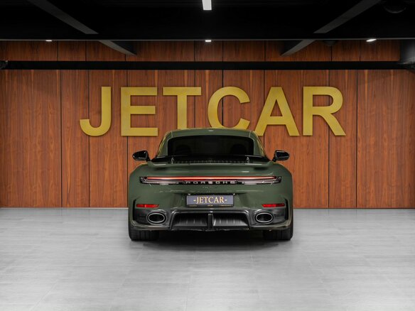 2026 Porsche 911 Turbo S VIII (992) Рестайлинг, зелёный, 39000000 рублей - вид 4