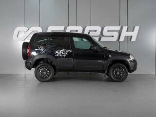 2017 Chevrolet Niva I Рестайлинг, чёрный, 710000 рублей, вид 5