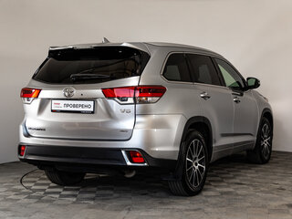 2016 Toyota Highlander III (XU50) Рестайлинг, серебристый, 2749000 рублей, вид 5