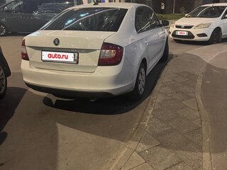 2018 Skoda Rapid I Рестайлинг, белый, 880000 рублей, вид 3