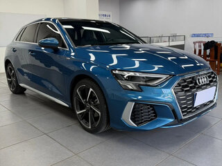 2022 Audi A3 Sportback 35 TFSI IV (8Y), голубой, 1990000 рублей, вид 3