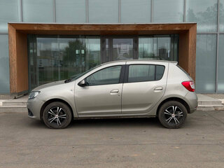 2016 Renault Sandero II, бежевый, 670000 рублей, вид 4