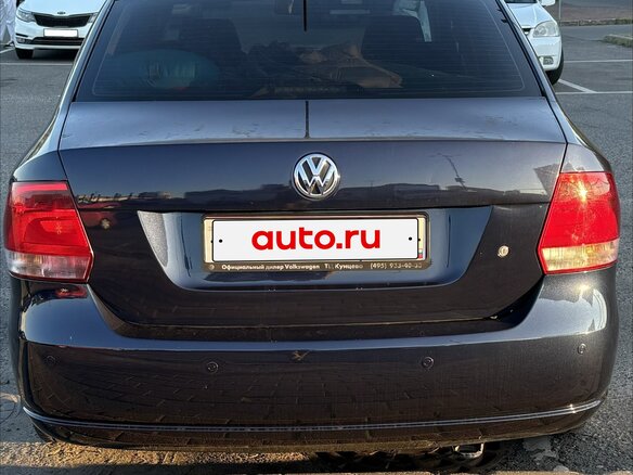 2014 Volkswagen Polo V, синий - вид 2