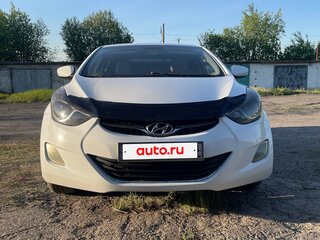 2013 Hyundai Elantra V (MD), белый, 850000 рублей, вид 2