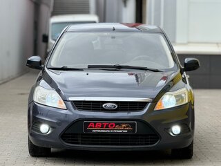 2010 Ford Focus II Рестайлинг, серый, 350000 рублей, вид 1
