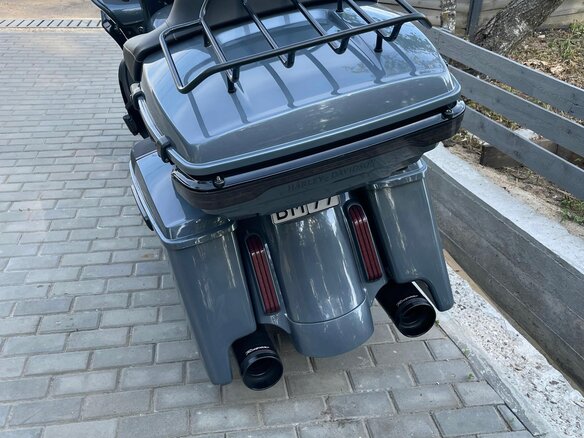 2017 Harley-Davidson Road Glide, серый, 2150000 рублей - вид 6