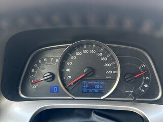 2013 Toyota RAV4 IV (XA40), белый, 1700000 рублей, вид 5