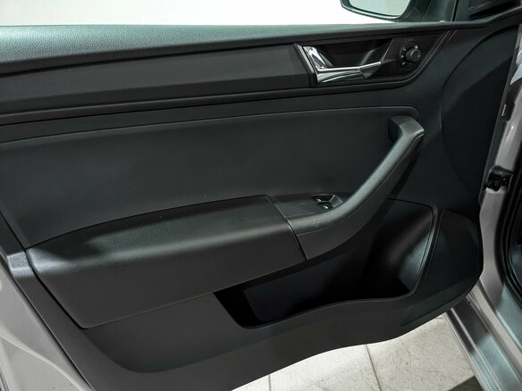 2021 Skoda Rapid II, серый, 1520000 рублей - вид 18