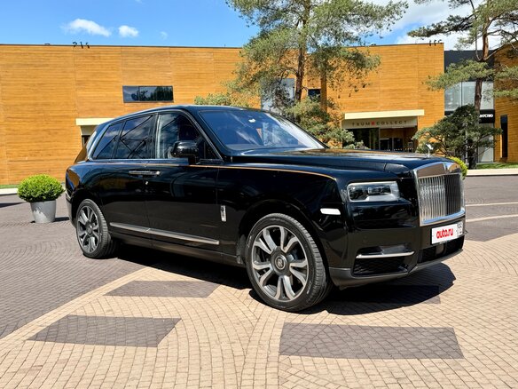 2021 Rolls-Royce Cullinan I (Series I), чёрный - вид 2