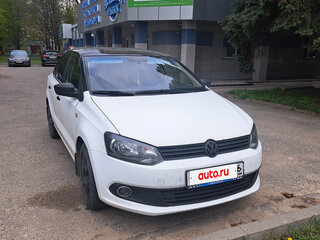 2013 Volkswagen Polo V, белый, 530000 рублей, вид 2