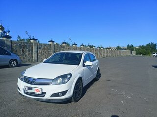 2014 Opel Astra H Рестайлинг, белый, 469999 рублей, вид 1