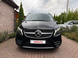 2022 Mercedes-Benz V-Класс Extra Long 300 d экстра длинный III (W447) Рестайлинг, чёрный, 8500000 рублей, вид 3
