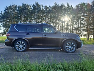 2012 Infiniti QX56 II, фиолетовый, 2500000 рублей, вид 3