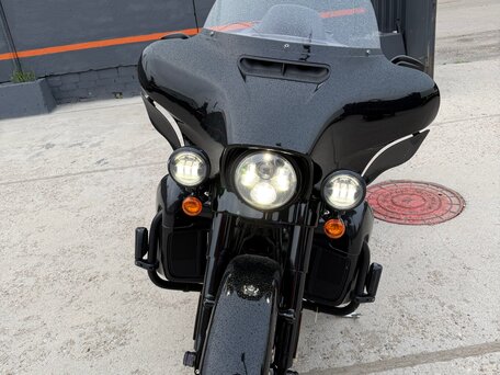 2020 Harley-Davidson Ultra Limited, чёрный, 1900000 рублей, вид 2