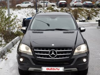 2009 Mercedes-Benz M-Класс 300 II (W164) Рестайлинг, чёрный, 1400000 рублей, вид 1
