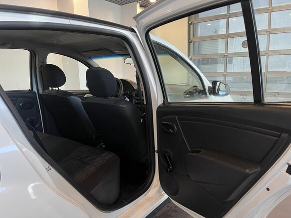 2013 Renault Sandero I, белый, 434000 рублей - вид 23