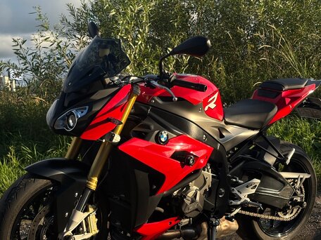 2014 BMW S 1000 R, красный, 900000 рублей, вид 2