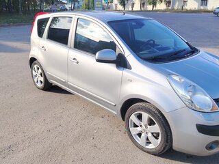 2007 Nissan Note I, серебристый, 515000 рублей, вид 3