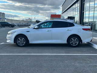 2017 Kia Optima IV, белый, 1090000 рублей, вид 4