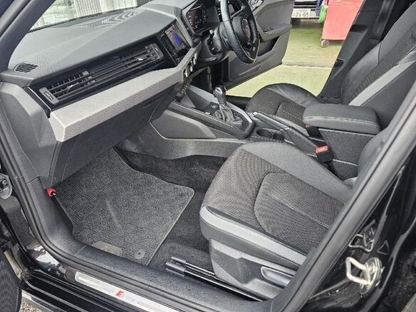 2022 Audi A1 35 TFSI II (GB), чёрный, 1550084 рублей - вид 15