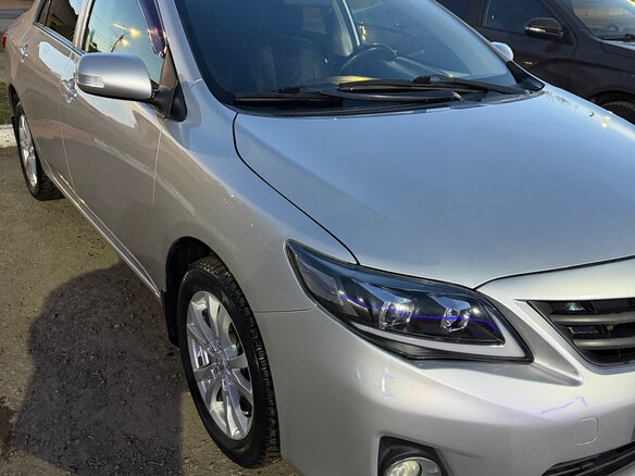 2011 Toyota Corolla X (E140, E150) Рестайлинг, серебристый, 1160000 рублей