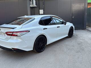 2020 Toyota Camry VIII (XV70), белый, 2950000 рублей, вид 5