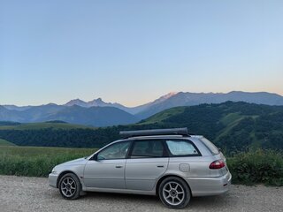 2001 Toyota Caldina I Рестайлинг, серый, 950000 рублей, вид 4