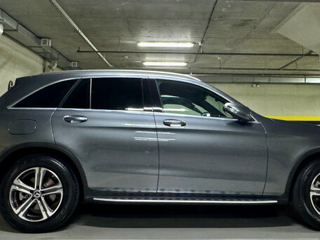 2021 Mercedes-Benz GLC 200 I (X253) Рестайлинг, серый, 4980000 рублей, вид 2