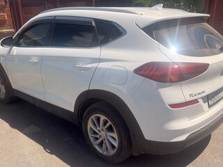2019 Hyundai Tucson III Рестайлинг, белый, 2350000 рублей, вид 3