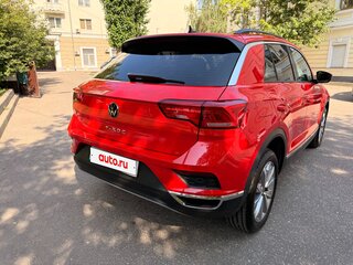 2020 Volkswagen T-Roc I, красный, 3850000 рублей, вид 4