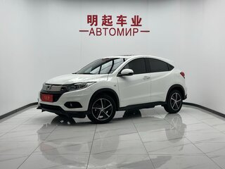 2022 Honda Vezel I Рестайлинг, белый, 1701000 рублей, вид 3