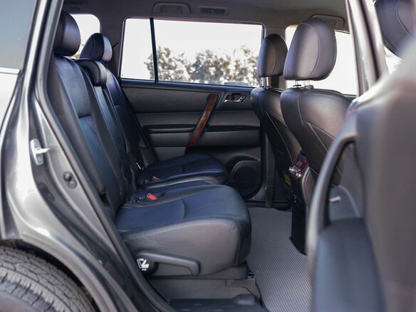 2011 Toyota Highlander II (XU40) Рестайлинг, серый - вид 19
