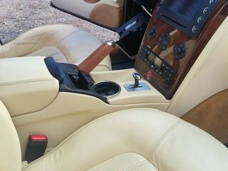 2004 Maserati Quattroporte AMT V, золотистый, 2500000 рублей, вид 3