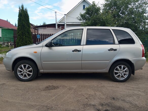 2011 Lada (ВАЗ) Kalina I, серебристый, 320000 рублей - вид 2