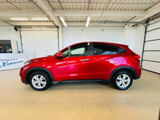 2018 Honda Vezel I Рестайлинг, красный, 1999900 рублей, вид 3