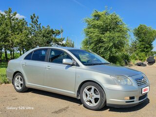 2005 Toyota Avensis II, серебристый, 700000 рублей, вид 3