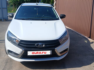 2017 Lada (ВАЗ) Vesta I, белый, 700000 рублей, вид 1