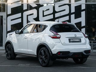 2017 Nissan Juke I Рестайлинг, белый, 1664000 рублей, вид 2
