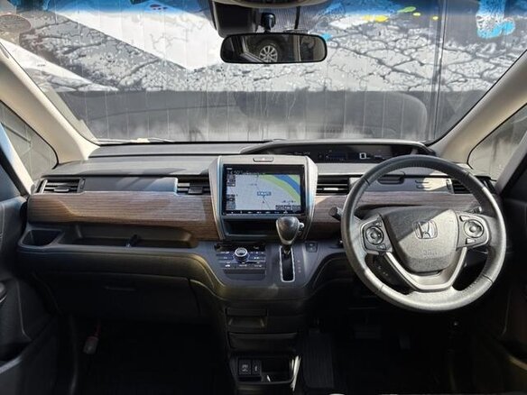 2022 Honda Freed II Рестайлинг, белый - вид 9