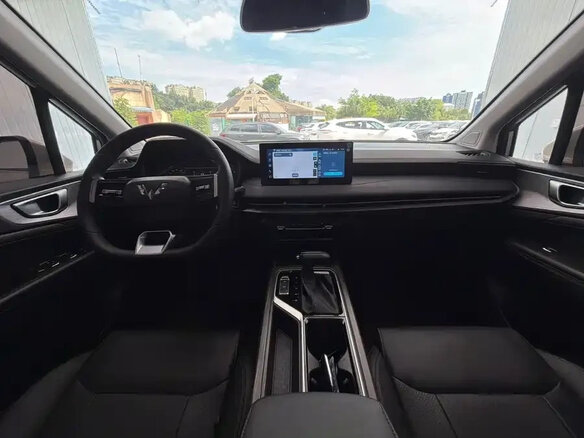 2022 Wuling Jiachen, бежевый, 1282000 рублей - вид 9