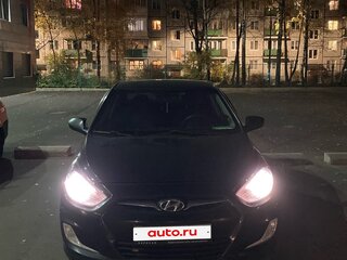 2011 Hyundai Solaris I, чёрный, 450000 рублей, вид 3